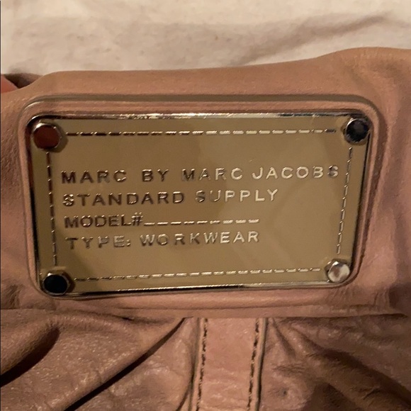 Marc by Marc Jacob’s large slouchy handbag - Picture 3 of 5